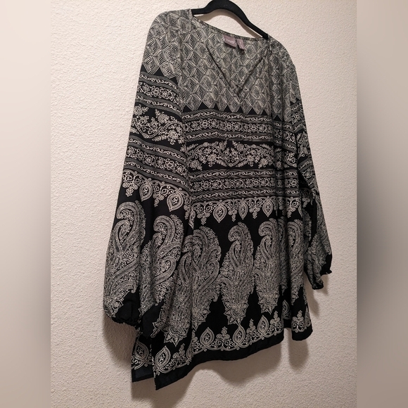 Chico's Paisley Floral V-Neck Tunic Blouse Boho Bohemian - Picture 3 of 10